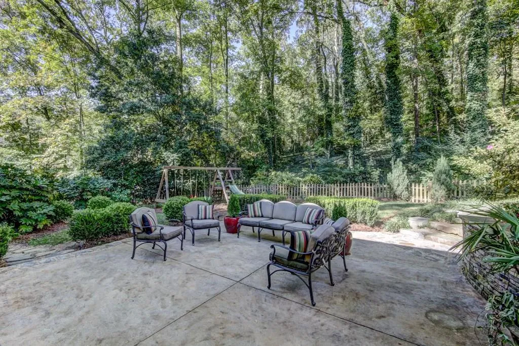 440 Forest Hills Drive, Sandy Springs, Georgia 30342, 4 Bedrooms Bedrooms, ,2 BathroomsBathrooms,Residential,Sold,440 Forest Hills Drive,5924825