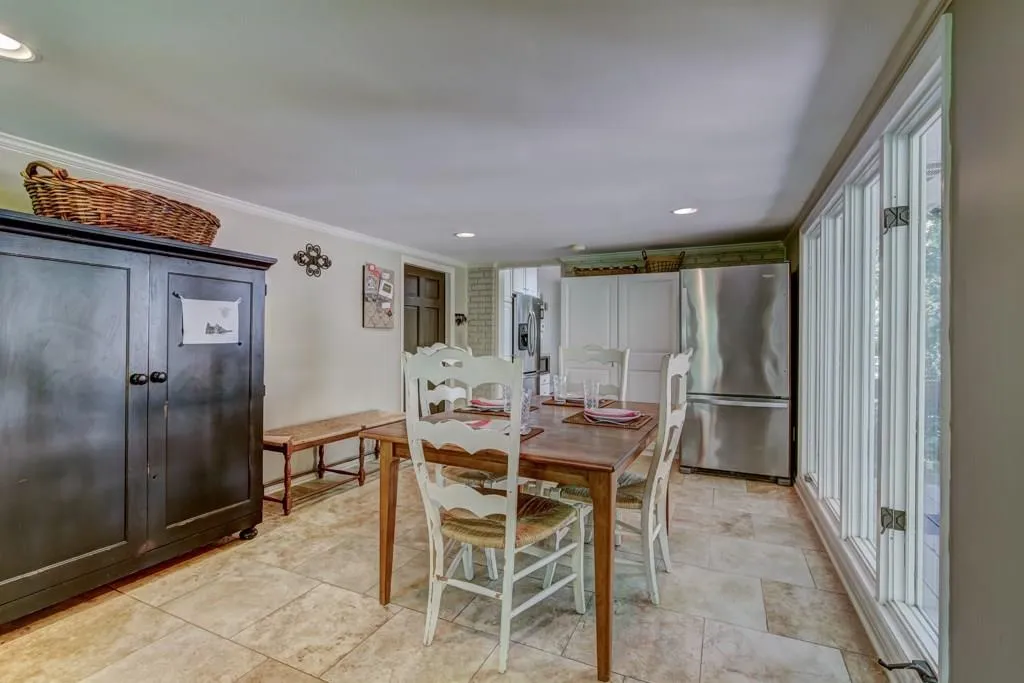 440 Forest Hills Drive, Sandy Springs, Georgia 30342, 4 Bedrooms Bedrooms, ,2 BathroomsBathrooms,Residential,Sold,440 Forest Hills Drive,5924825