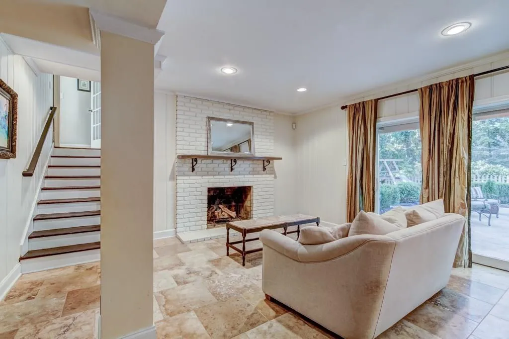 440 Forest Hills Drive, Sandy Springs, Georgia 30342, 4 Bedrooms Bedrooms, ,2 BathroomsBathrooms,Residential,Sold,440 Forest Hills Drive,5924825