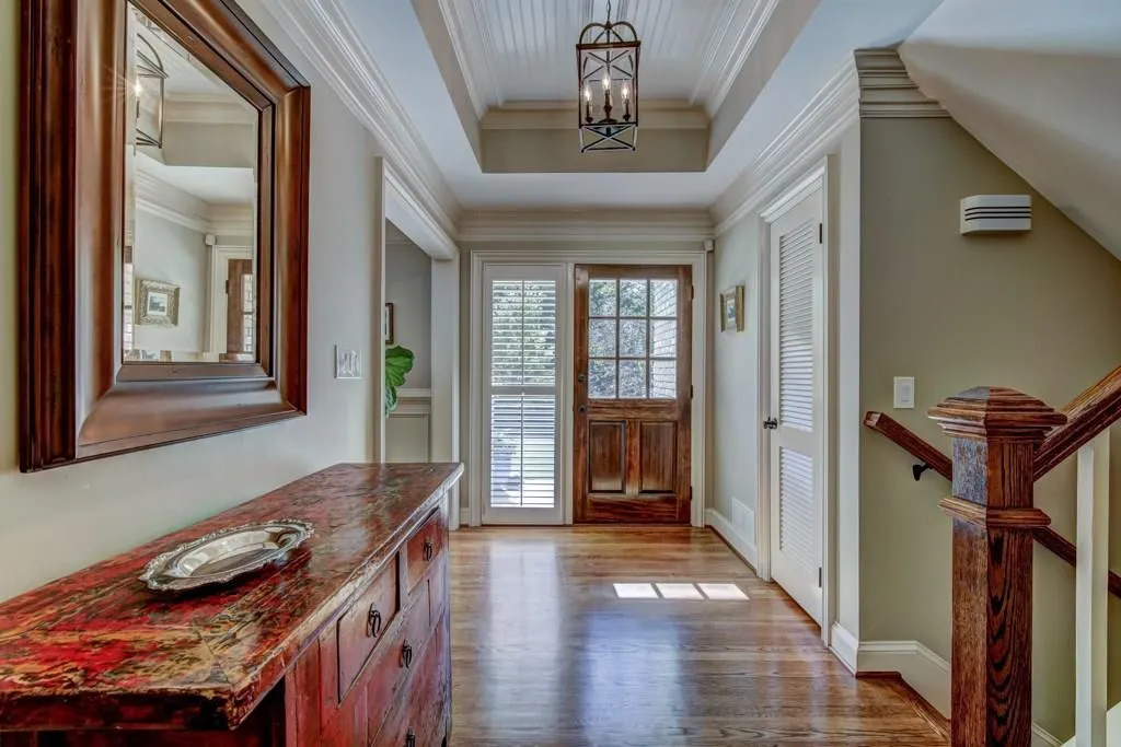 440 Forest Hills Drive, Sandy Springs, Georgia 30342, 4 Bedrooms Bedrooms, ,2 BathroomsBathrooms,Residential,Sold,440 Forest Hills Drive,5924825