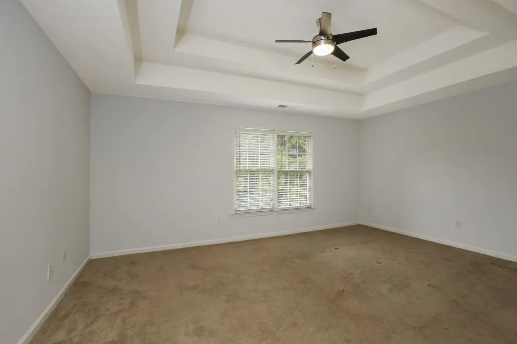 365 Wembley Circle, Sandy Springs, Georgia 30328, 4 Bedrooms Bedrooms, ,3 BathroomsBathrooms,Residential,Sold,365 Wembley Circle,6536011