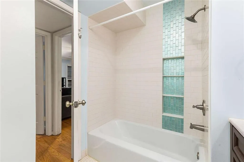1101 Collier Road Nw Unit P2, Atlanta, Georgia 30318, 2 Bedrooms Bedrooms, ,2 BathroomsBathrooms,Residential,For Sale,1101 Collier Road Nw Unit P2,7600884