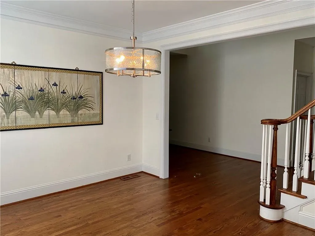 6450 Glen Oaks Lane, Sandy Springs, Georgia 30328, 4 Bedrooms Bedrooms, ,3 BathroomsBathrooms,Residential,Sold,6450 Glen Oaks Lane,6947858