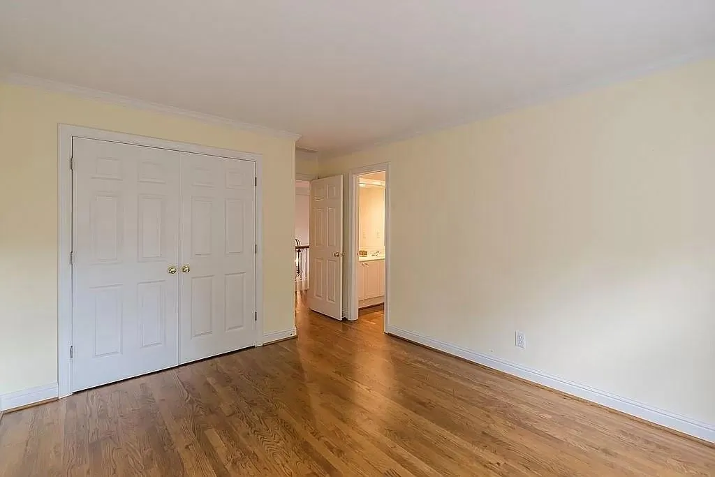 6450 Glen Oaks Lane, Sandy Springs, Georgia 30328, 4 Bedrooms Bedrooms, ,3 BathroomsBathrooms,Residential,Sold,6450 Glen Oaks Lane,6947858