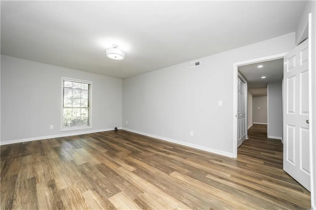 6851 Roswell Road Unit Q15, Sandy Springs, Georgia 30328, 3 Bedrooms Bedrooms, ,2 BathroomsBathrooms,Residential,Sold,6851 Roswell Road Unit Q15,6883515