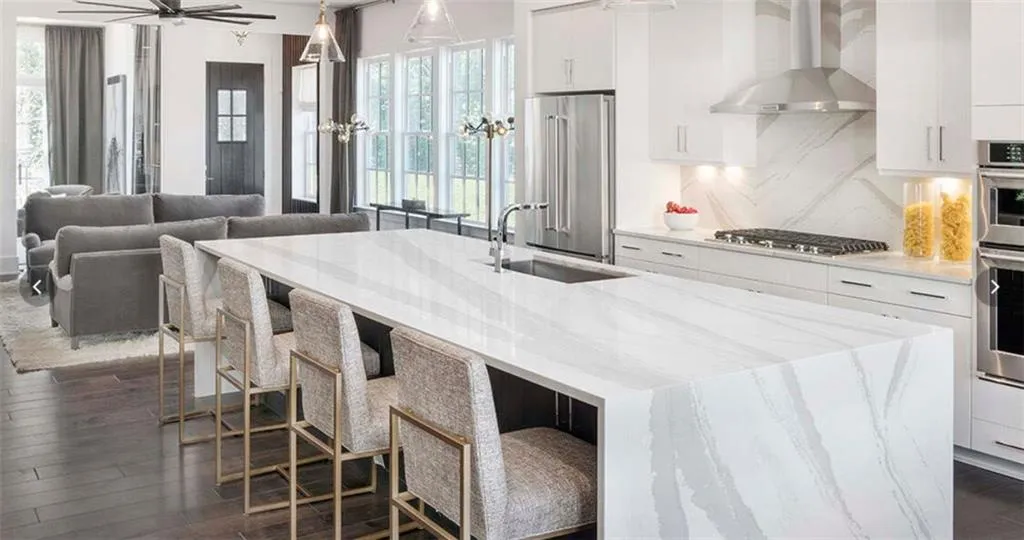 6739 Prelude Drive Unit 203, Sandy Springs, Georgia 30328, 3 Bedrooms Bedrooms, ,4 BathroomsBathrooms,Residential,Sold,6739 Prelude Drive Unit 203,6965302