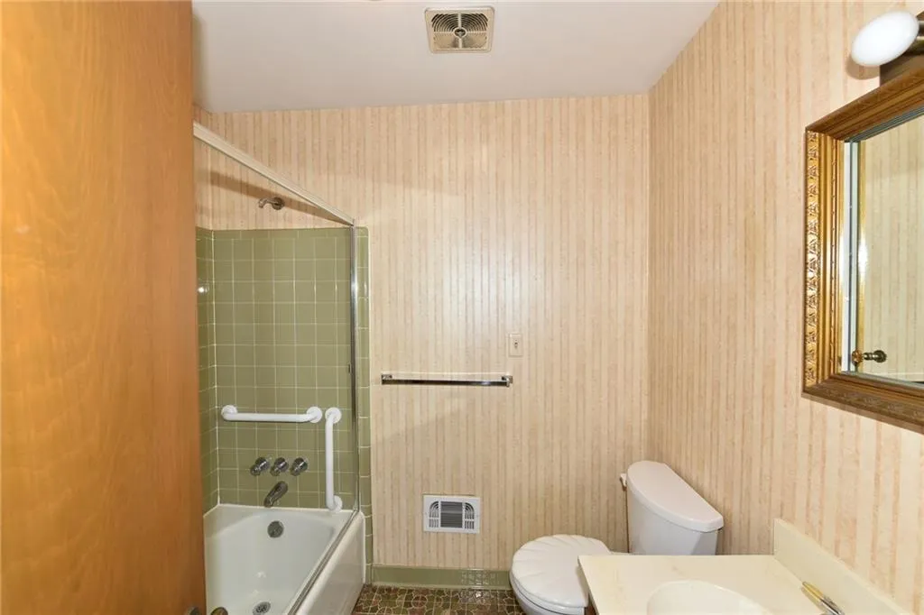 1130 Churchill Downs Road Ne, Sandy Springs, Georgia 30319, 4 Bedrooms Bedrooms, ,3 BathroomsBathrooms,Residential,Sold,1130 Churchill Downs Road Ne,6043831