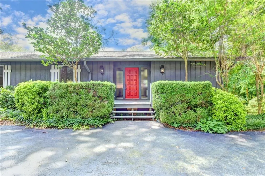 1130 Churchill Downs Road Ne, Sandy Springs, Georgia 30319, 4 Bedrooms Bedrooms, ,3 BathroomsBathrooms,Residential,Sold,1130 Churchill Downs Road Ne,6043831