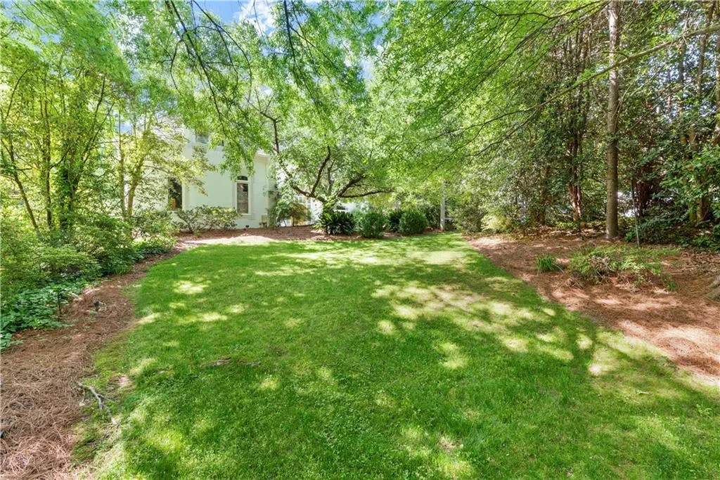 900 Reds Ridge Court, Sandy Springs, Georgia 30327, 6 Bedrooms Bedrooms, ,6 BathroomsBathrooms,Residential,Sold,900 Reds Ridge Court,7037279