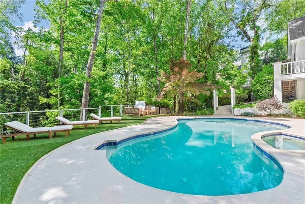 900 Reds Ridge Court, Sandy Springs, Georgia 30327, 6 Bedrooms Bedrooms, ,6 BathroomsBathrooms,Residential,Sold,900 Reds Ridge Court,7037279