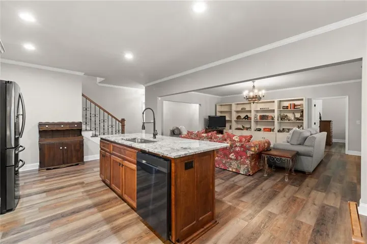 1170