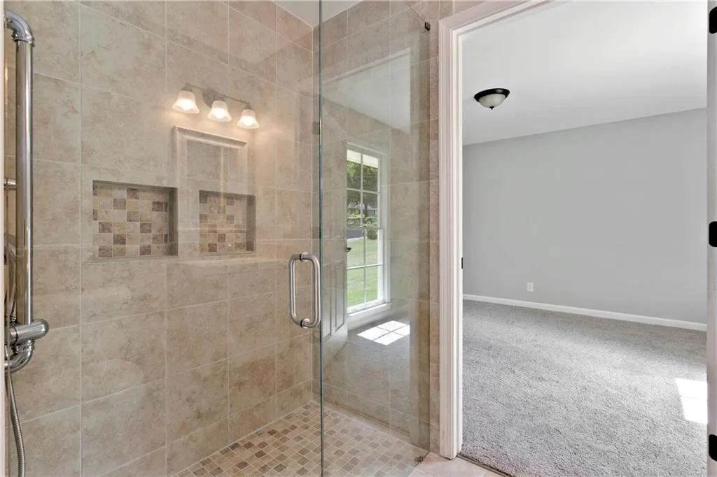 420 Riverhill Drive, Atlanta, Georgia 30328, 4 Bedrooms Bedrooms, ,3 BathroomsBathrooms,Residential,Sold,420 Riverhill Drive,6565603