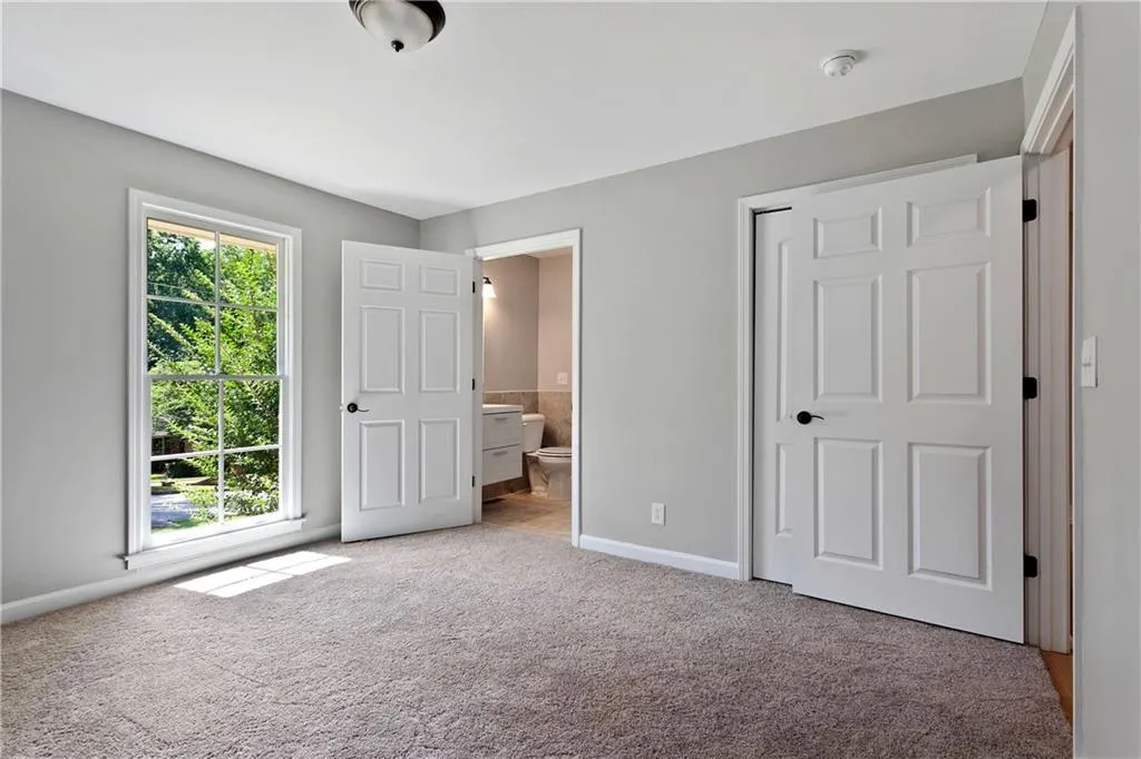 420 Riverhill Drive, Atlanta, Georgia 30328, 4 Bedrooms Bedrooms, ,3 BathroomsBathrooms,Residential,Sold,420 Riverhill Drive,6565603