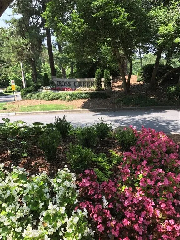 64 Nw Chaumont Square Nw, Atlanta, Georgia 30327, 1 Bedroom Bedrooms, ,1 BathroomBathrooms,Residential,Sold,64 Nw Chaumont Square Nw,5896701