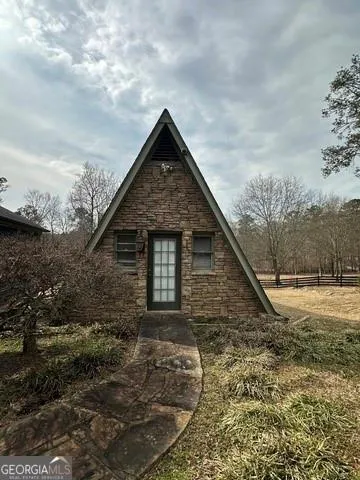 4984 Donald Drive, Loganville, Georgia 30052