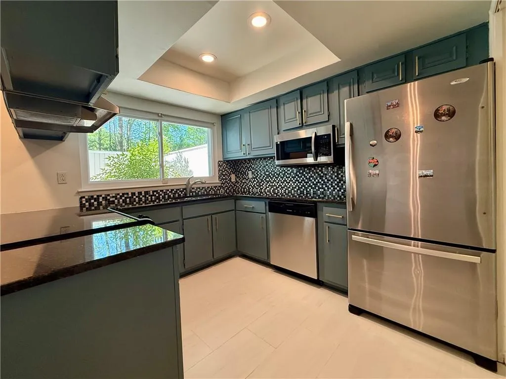 7344 Cardigan Circle, Atlanta, Georgia 30328, 2 Bedrooms Bedrooms, ,2 BathroomsBathrooms,Residential,For Sale,7344 Cardigan Circle,7747124