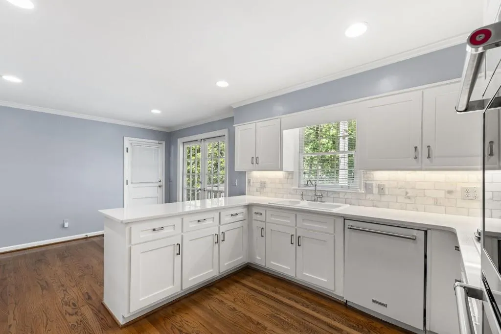 6770 River Springs Lane, Atlanta, Georgia 30328, 4 Bedrooms Bedrooms, ,3 BathroomsBathrooms,Residential,For Sale,6770 River Springs Lane,7765846