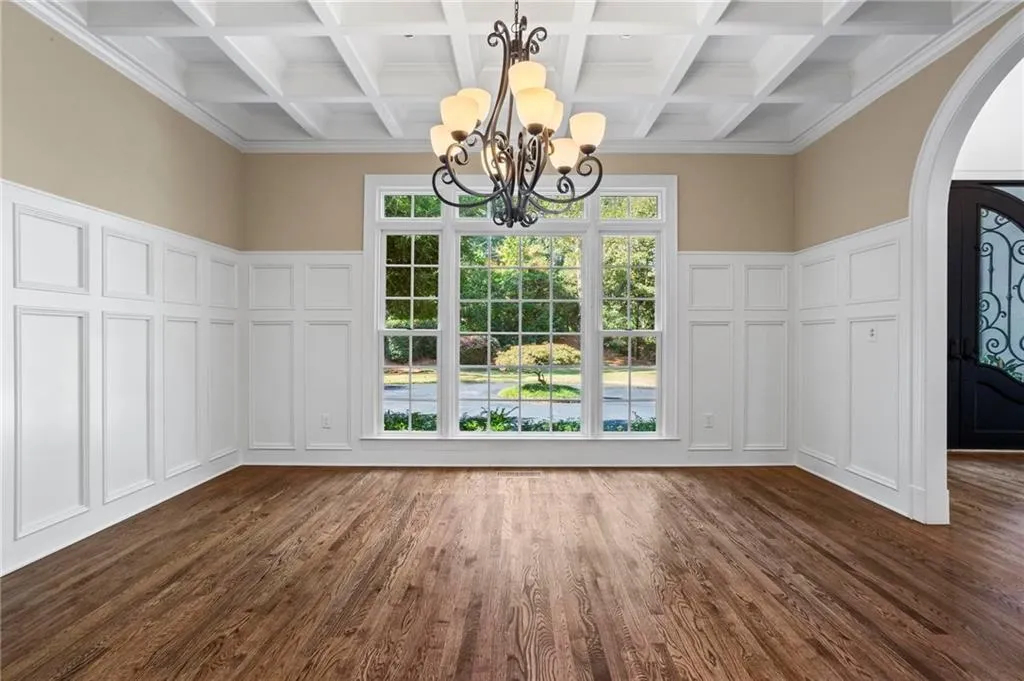 1235 W Garmon Road Nw, Atlanta, Georgia 30327, 5 Bedrooms Bedrooms, ,6 BathroomsBathrooms,Residential,For Sale,1235 W Garmon Road Nw,7669370