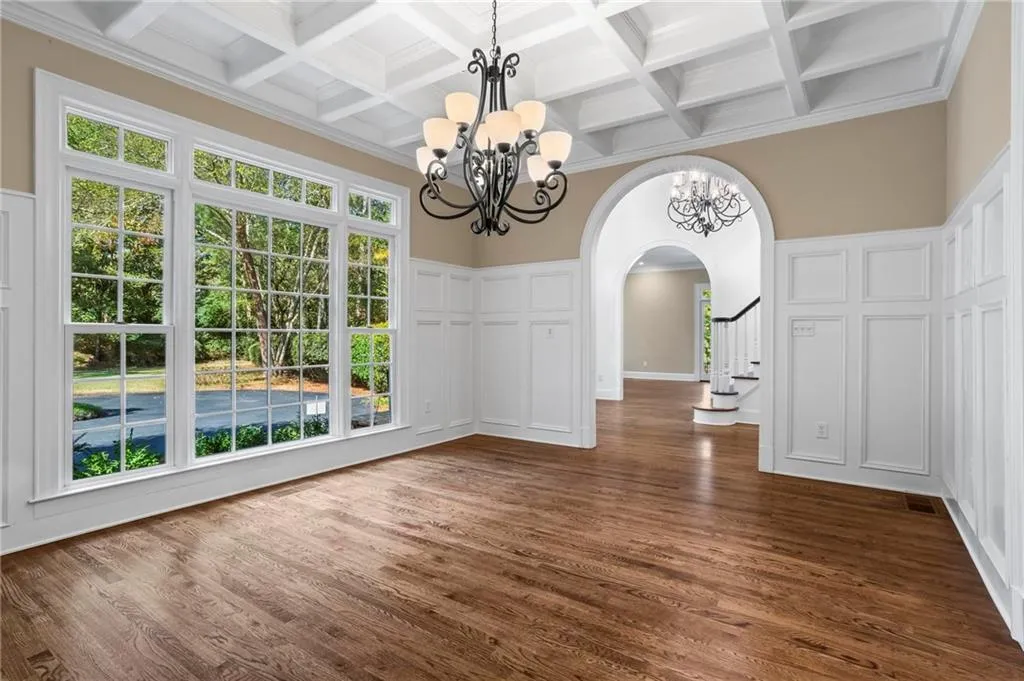1235 W Garmon Road Nw, Atlanta, Georgia 30327, 5 Bedrooms Bedrooms, ,6 BathroomsBathrooms,Residential,For Sale,1235 W Garmon Road Nw,7669370