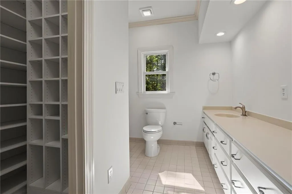 1235 W Garmon Road Nw, Atlanta, Georgia 30327, 5 Bedrooms Bedrooms, ,6 BathroomsBathrooms,Residential,For Sale,1235 W Garmon Road Nw,7669370