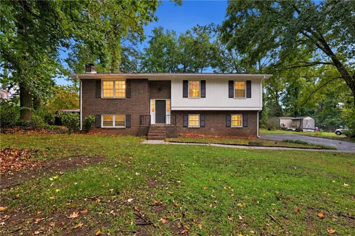 4222 King James Court, Snellville, Georgia 30039