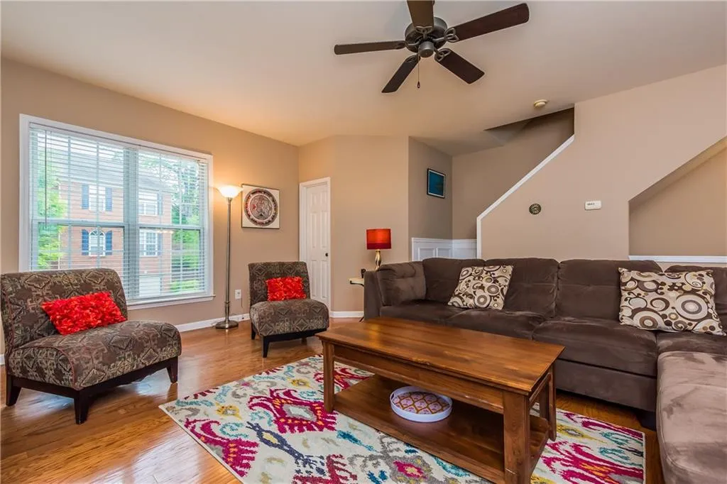 5131 Manerdale Drive Unit 9, Atlanta, Georgia 30339, 3 Bedrooms Bedrooms, ,2 BathroomsBathrooms,Residential,Sold,5131 Manerdale Drive Unit 9,5840519