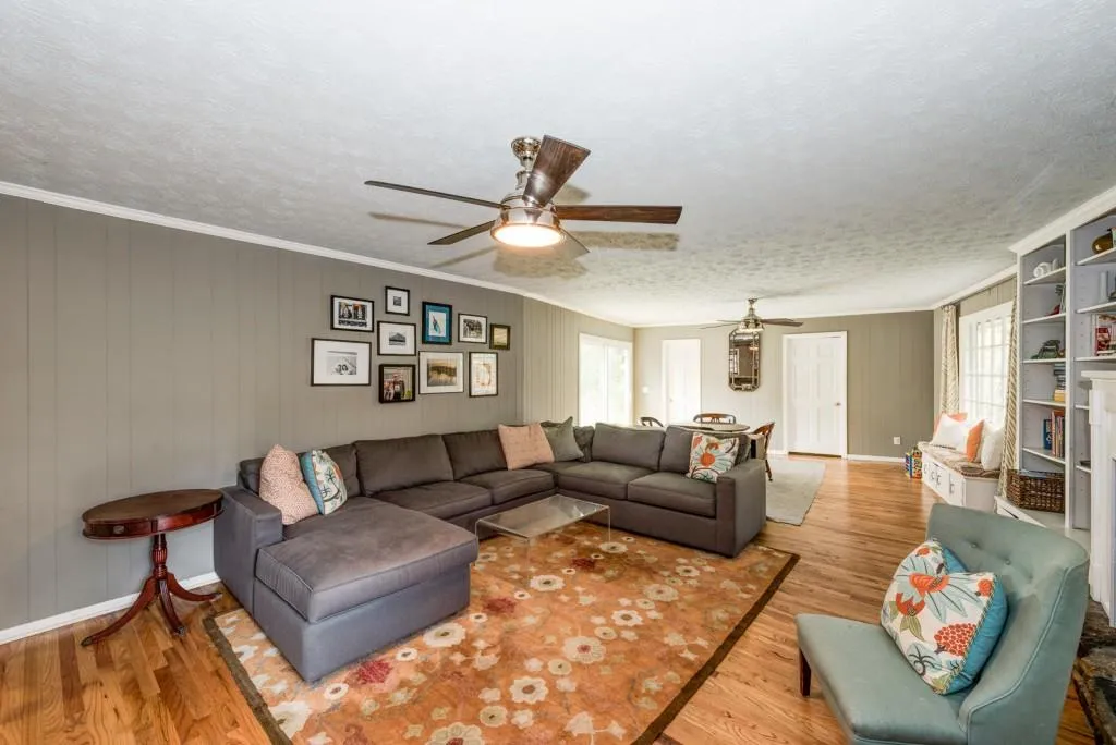 509 Hilderbrand Drive, Sandy Springs, Georgia 30328, 3 Bedrooms Bedrooms, ,2 BathroomsBathrooms,Residential,Sold,509 Hilderbrand Drive,5819924