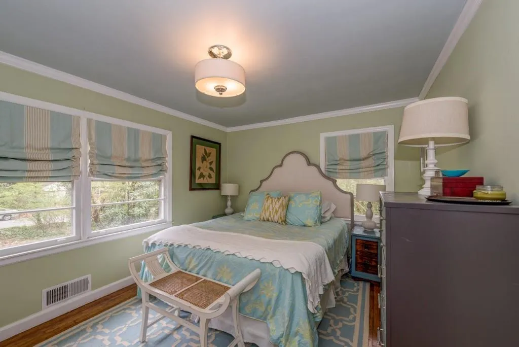 509 Hilderbrand Drive, Sandy Springs, Georgia 30328, 3 Bedrooms Bedrooms, ,2 BathroomsBathrooms,Residential,Sold,509 Hilderbrand Drive,5819924