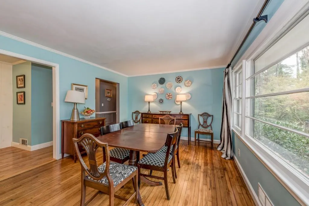 509 Hilderbrand Drive, Sandy Springs, Georgia 30328, 3 Bedrooms Bedrooms, ,2 BathroomsBathrooms,Residential,Sold,509 Hilderbrand Drive,5819924