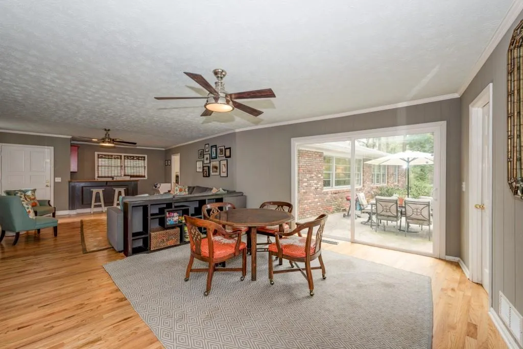 509 Hilderbrand Drive, Sandy Springs, Georgia 30328, 3 Bedrooms Bedrooms, ,2 BathroomsBathrooms,Residential,Sold,509 Hilderbrand Drive,5819924