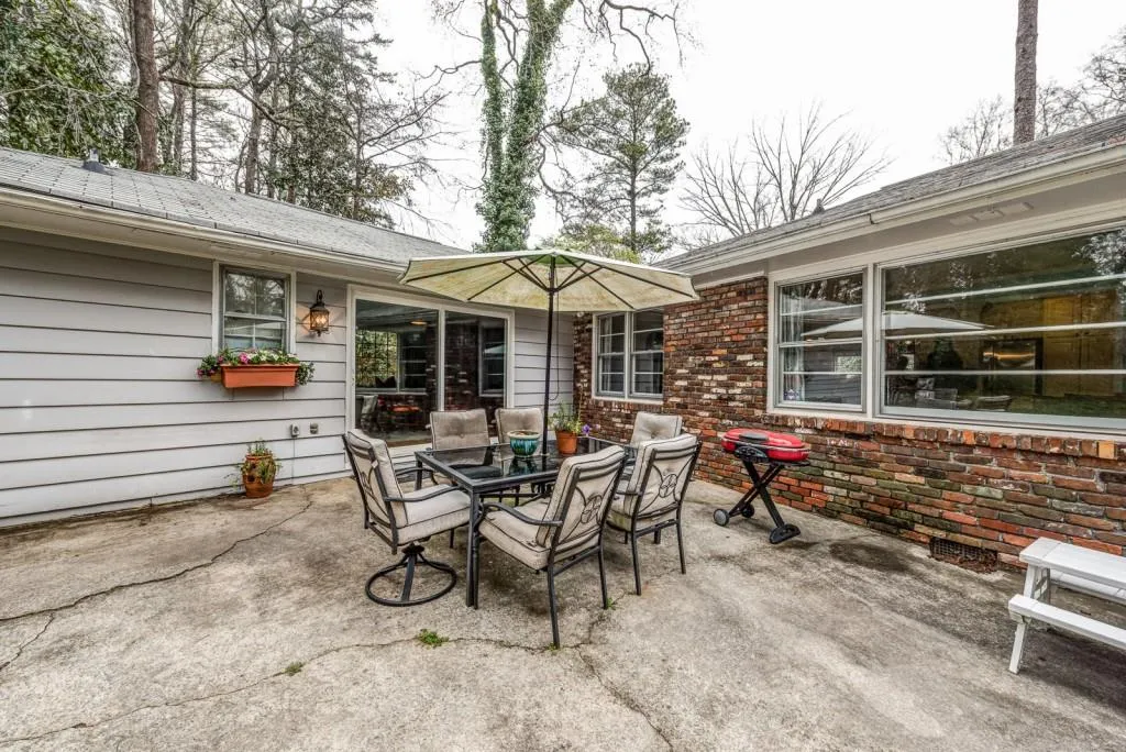 509 Hilderbrand Drive, Sandy Springs, Georgia 30328, 3 Bedrooms Bedrooms, ,2 BathroomsBathrooms,Residential,Sold,509 Hilderbrand Drive,5819924