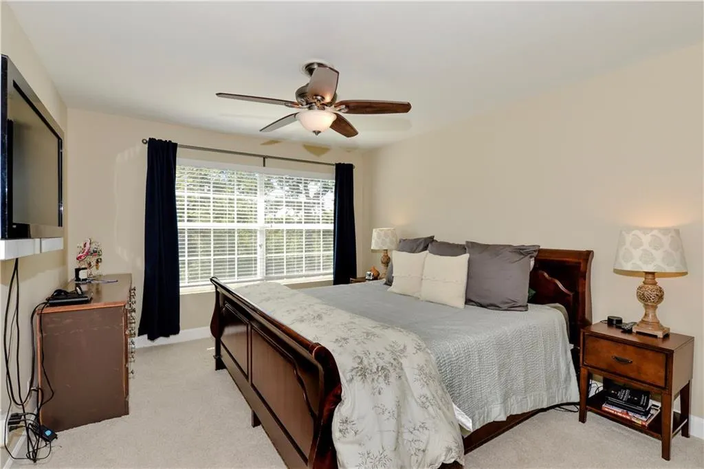 6980 Roswell Road Unit D1, Atlanta, Georgia 30328, 2 Bedrooms Bedrooms, ,1 BathroomBathrooms,Residential,Sold,6980 Roswell Road Unit D1,6080847