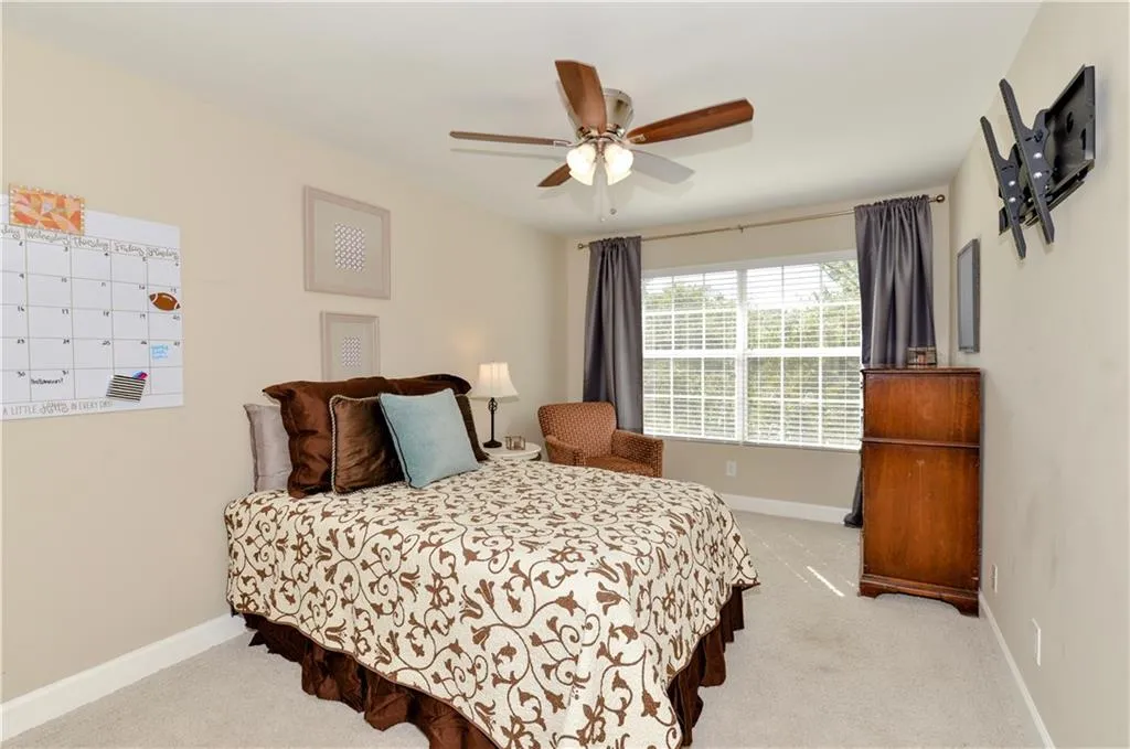 6980 Roswell Road Unit D1, Atlanta, Georgia 30328, 2 Bedrooms Bedrooms, ,1 BathroomBathrooms,Residential,Sold,6980 Roswell Road Unit D1,6080847