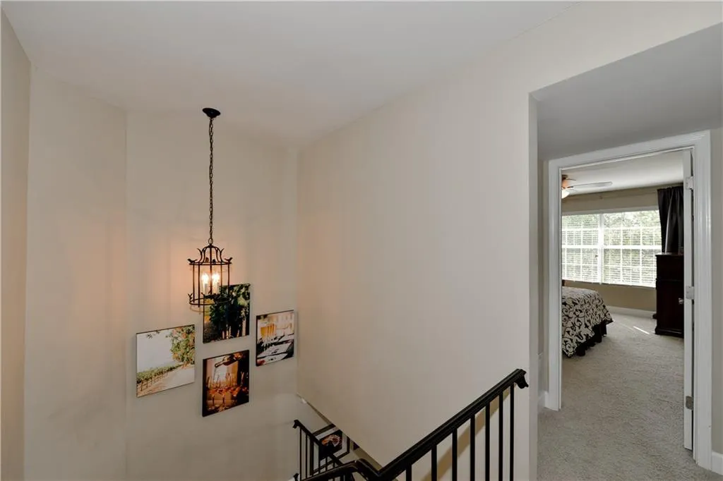 6980 Roswell Road Unit D1, Atlanta, Georgia 30328, 2 Bedrooms Bedrooms, ,1 BathroomBathrooms,Residential,Sold,6980 Roswell Road Unit D1,6080847
