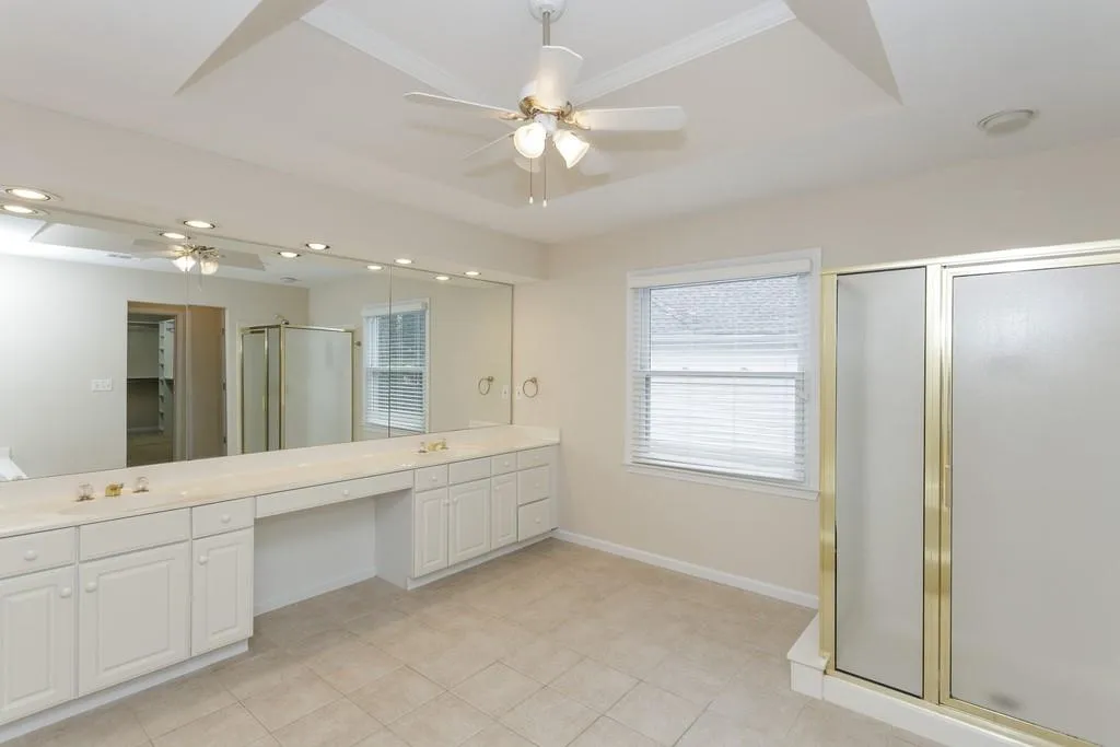 755 Glenridge Close Drive, Sandy Springs, Georgia 30328, 4 Bedrooms Bedrooms, ,2 BathroomsBathrooms,Residential,Sold,755 Glenridge Close Drive,6701421