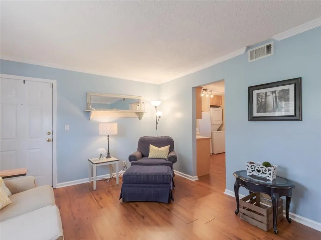 315 Hilderbrand Drive Unit A2, Atlanta, Georgia 30328, 2 Bedrooms Bedrooms, ,1 BathroomBathrooms,Residential,Sold,315 Hilderbrand Drive Unit A2,6090476