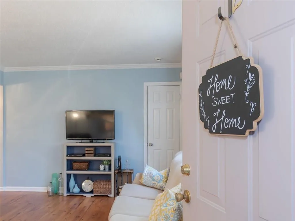 315 Hilderbrand Drive Unit A2, Atlanta, Georgia 30328, 2 Bedrooms Bedrooms, ,1 BathroomBathrooms,Residential,Sold,315 Hilderbrand Drive Unit A2,6090476