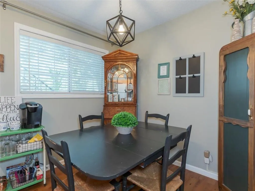 315 Hilderbrand Drive Unit A2, Atlanta, Georgia 30328, 2 Bedrooms Bedrooms, ,1 BathroomBathrooms,Residential,Sold,315 Hilderbrand Drive Unit A2,6090476