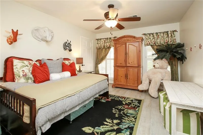 5545 Cross Gate Court, Atlanta, Georgia 30327, 6 Bedrooms Bedrooms, ,4 BathroomsBathrooms,Residential,Sold,5545 Cross Gate Court,6124742