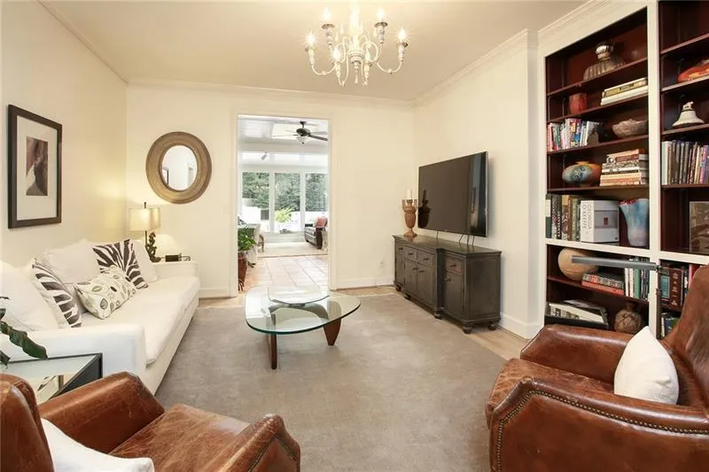 5545 Cross Gate Court, Atlanta, Georgia 30327, 6 Bedrooms Bedrooms, ,4 BathroomsBathrooms,Residential,Sold,5545 Cross Gate Court,6124742