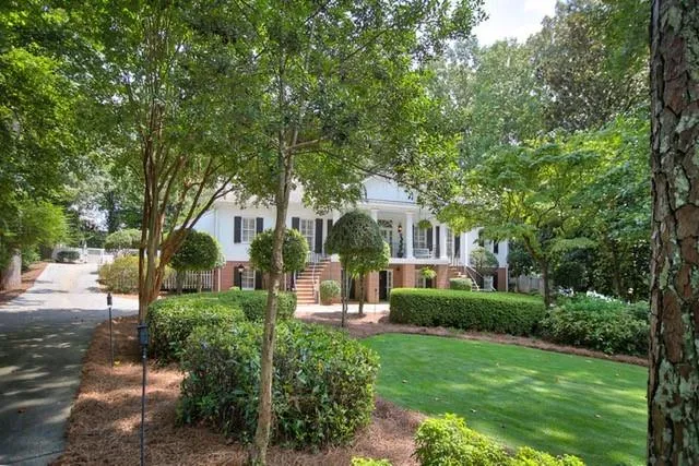 5545 Cross Gate Court, Atlanta, Georgia 30327, 6 Bedrooms Bedrooms, ,4 BathroomsBathrooms,Residential,Sold,5545 Cross Gate Court,6124742