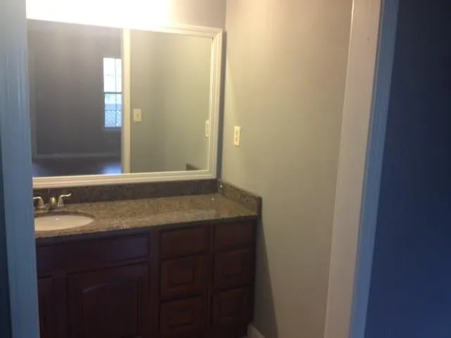 807 Vicksburg Place, Atlanta, Georgia 30350, 3 Bedrooms Bedrooms, ,2 BathroomsBathrooms,Residential,Sold,807 Vicksburg Place,5648612