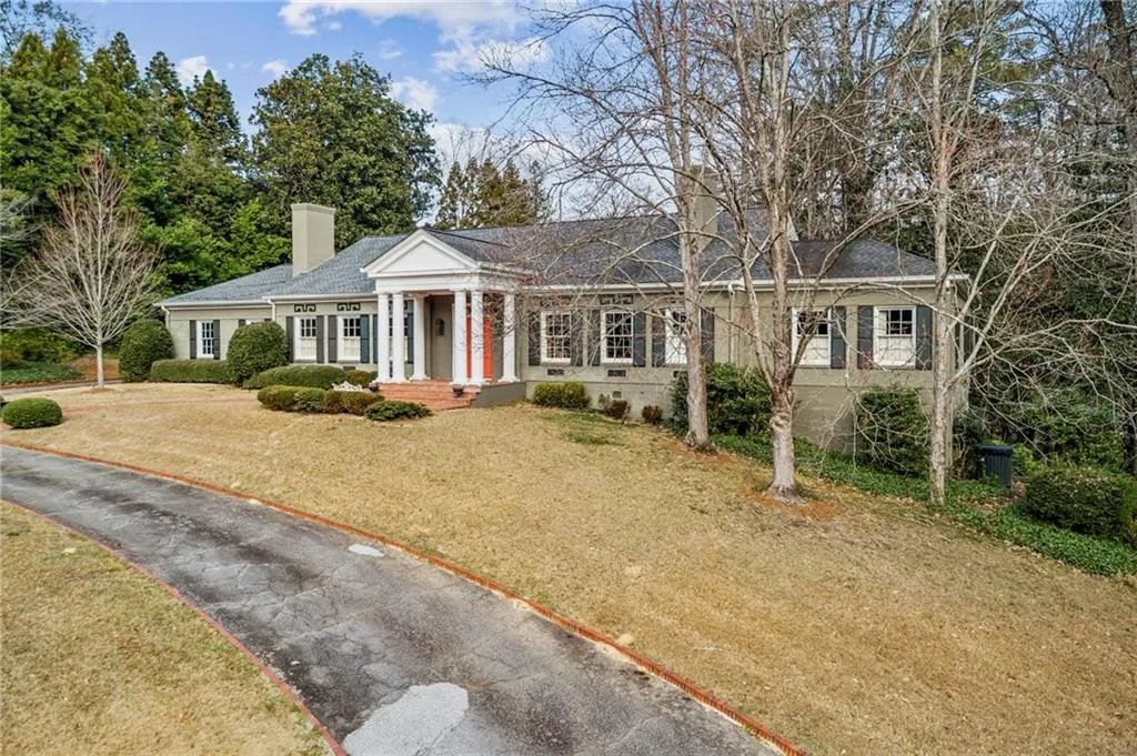 151 Peachtree Battle Avenue Nw, Atlanta, Georgia 30305, 4 Bedrooms Bedrooms, 0 ,4 BathroomsBathrooms,Residential,For Sale,151 Peachtree Battle Avenue Nw,7699086