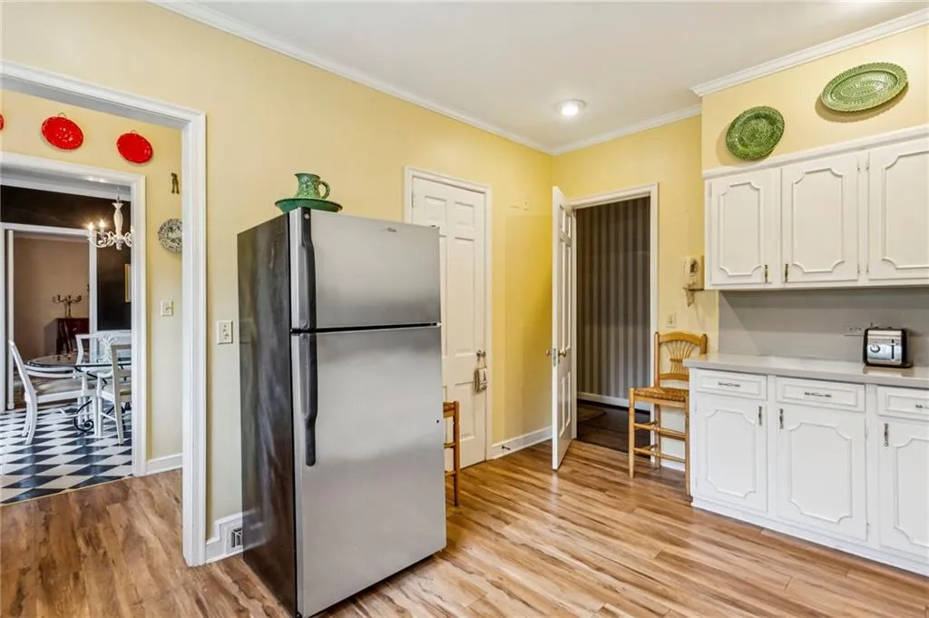 151 Peachtree Battle Avenue Nw, Atlanta, Georgia 30305, 4 Bedrooms Bedrooms, 0 ,4 BathroomsBathrooms,Residential,For Sale,151 Peachtree Battle Avenue Nw,7699086