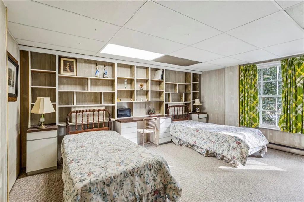 151 Peachtree Battle Avenue Nw, Atlanta, Georgia 30305, 4 Bedrooms Bedrooms, 0 ,4 BathroomsBathrooms,Residential,For Sale,151 Peachtree Battle Avenue Nw,7699086