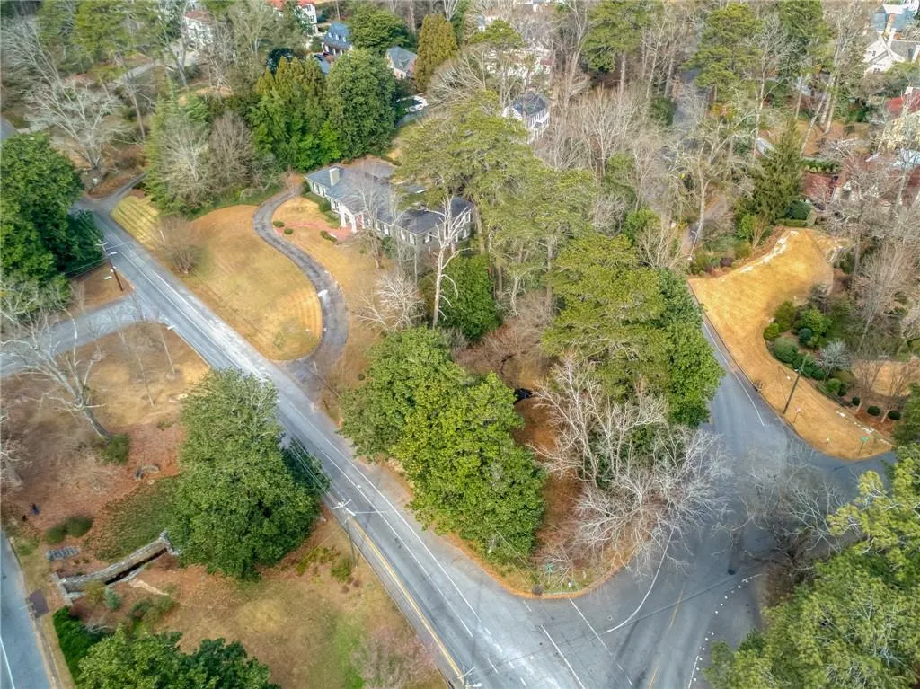 151 Peachtree Battle Avenue Nw, Atlanta, Georgia 30305, 4 Bedrooms Bedrooms, 0 ,4 BathroomsBathrooms,Residential,For Sale,151 Peachtree Battle Avenue Nw,7699086