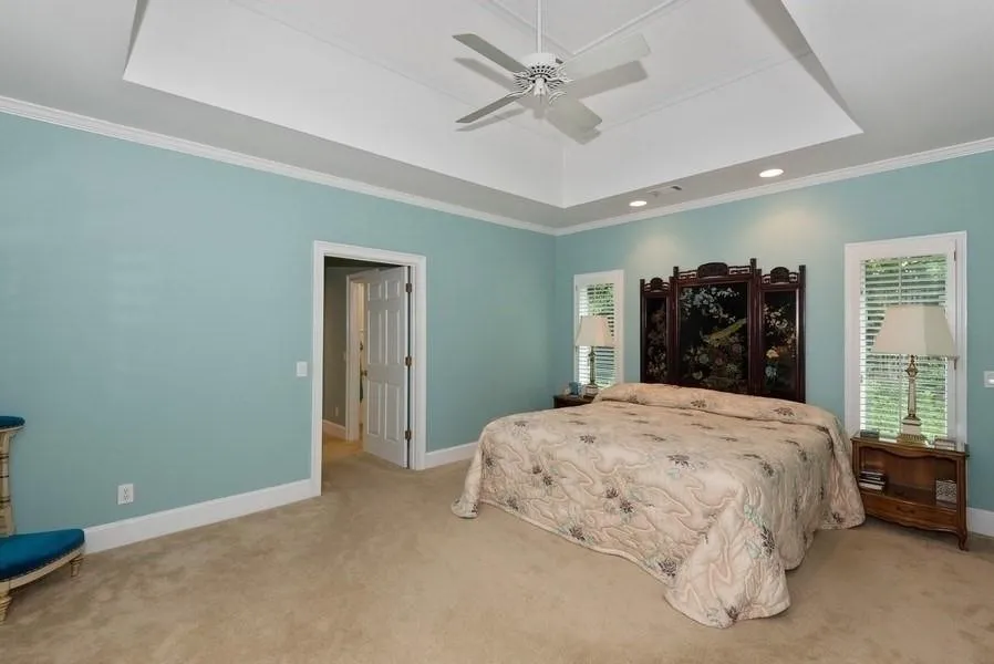 1095 Old Powers Ferry Road, Sandy Springs, Georgia 30327, 5 Bedrooms Bedrooms, ,4 BathroomsBathrooms,Residential,Sold,1095 Old Powers Ferry Road,6595699
