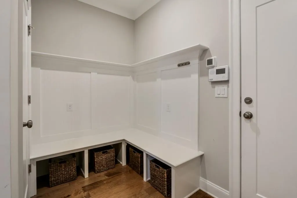 2073 Wheaton Way, Sandy Springs, Georgia 30328, 4 Bedrooms Bedrooms, ,4 BathroomsBathrooms,Residential,Sold,2073 Wheaton Way,6826078 2073 Wheaton Way, Sandy Springs, Georgia 30328, 4 Bedrooms Bedrooms, ,4 BathroomsBathrooms,Residential,Sold,2073 Wheaton Way,6826078