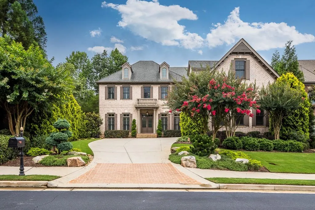845 Glengate Place, Atlanta, Georgia 30328, 6 Bedrooms Bedrooms, ,6 BathroomsBathrooms,Residential,Sold,845 Glengate Place,5868959
