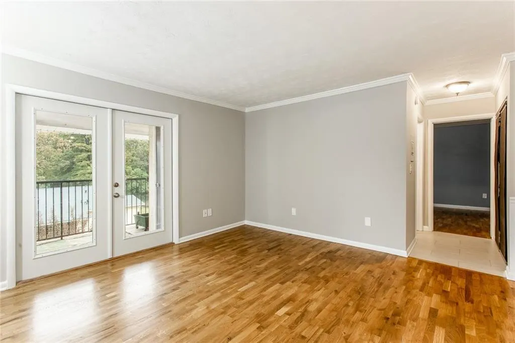1150 Collier Road Nw Unit H8, Atlanta, Georgia 30318, 1 Bedroom Bedrooms, ,1 BathroomBathrooms,Residential,Sold,1150 Collier Road Nw Unit H8,6095713